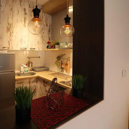 Golden Royal Z Apartment *